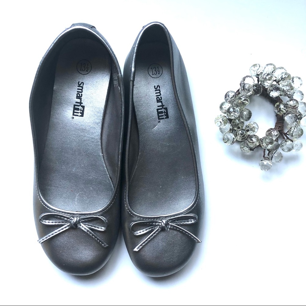 Smart Fit Silver Ballet Flats - Girls 13 1/2